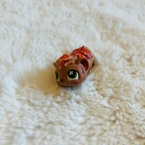 Littlest Pet Shop LPS #510 Purple Cream Guinea Pig